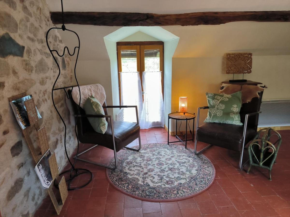Chambres D'Hotes Montjouan Larochemillay Екстер'єр фото